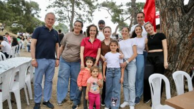 Karşıyaka Belediyesi tarafından Yamanlar’da düzenlenen personel pikniği, yüzlerce emekçiyi ve