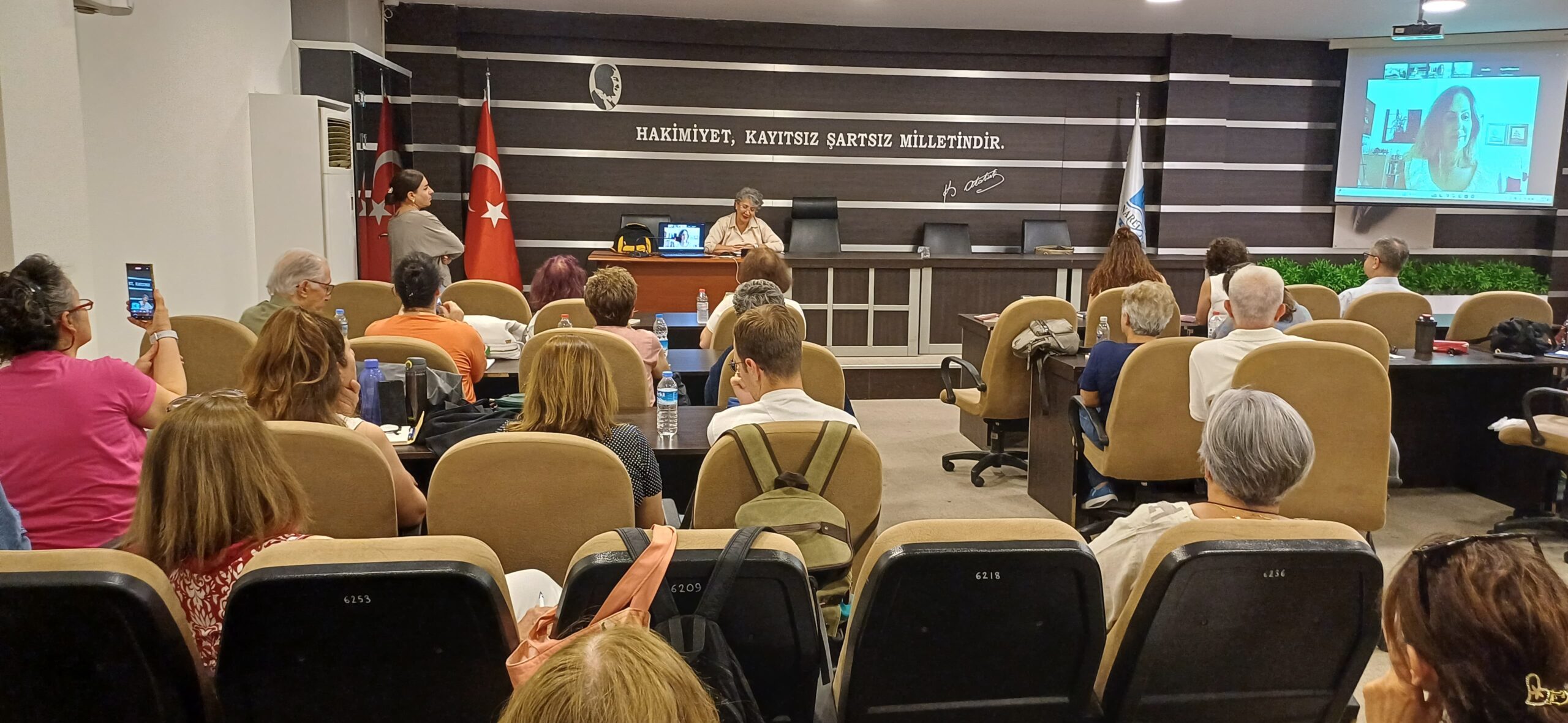 Narlıdere Belediyesi Kadın Danışma Merkezi Güneş Kitap Kulübü, “Büyü Dükkanı”