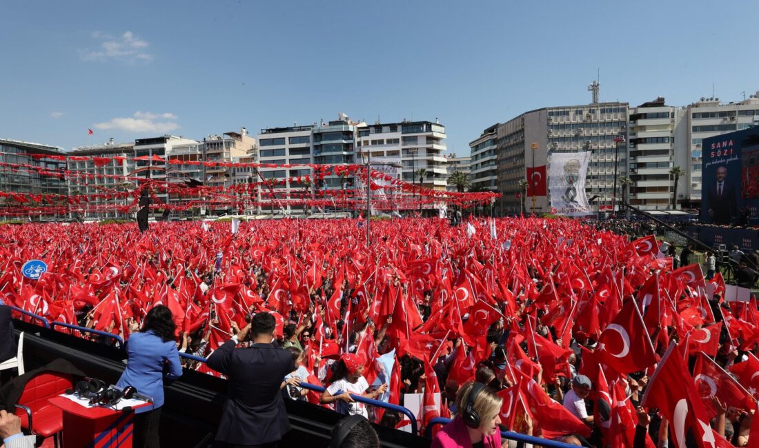 İzmir tarihi mitinge hazır: Gündoğdu Meydanı milyonları ağırlayacak İzmir'de CHP Genel Başkanı Özgür Özel’in katılımıyla gerçekleşecek mitingde, 2