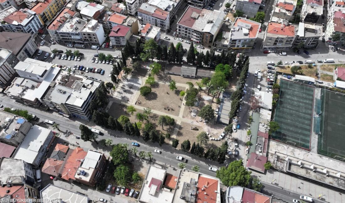 İzmir Büyükşehir Belediye Başkanı Dr. Cemil Tugay’ın Buca turunda talimatını