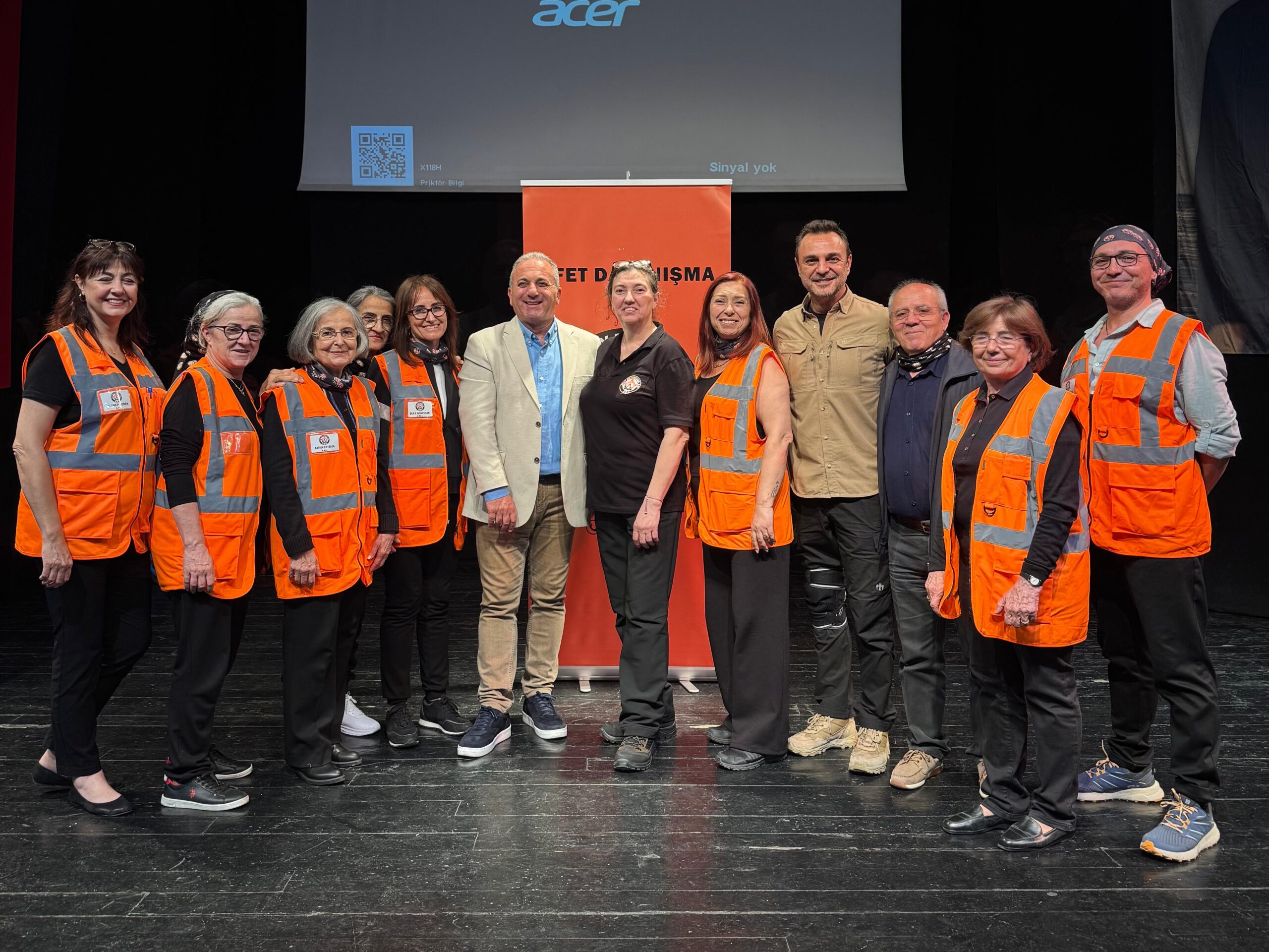 Konak Belediyesi’nin ev sahipliğinde düzenlenen ‘Engelli, Yaşlı ve Özel Gereksinimli