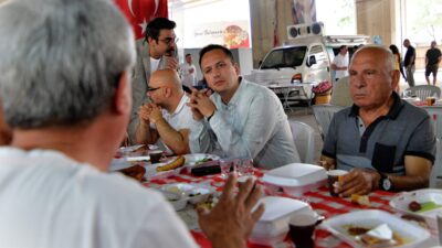 Bornova Kent Konseyi’nin başlattığı Mahalle Meclisleri’nin ilki Kazım Dirik Mahallesi’nde