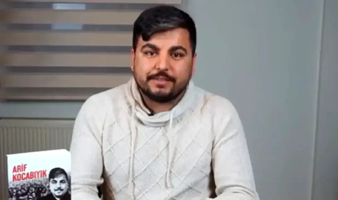 YouTuber Arif Kocabıyık tahliye edildi: Mahkeme “tutuklama hukuka aykırı” dedi “Cumhurbaşkanına hakaret” suçlamasıyla tutuklu yargılanan İlave TV kurucusu Arif Kocabıyık,