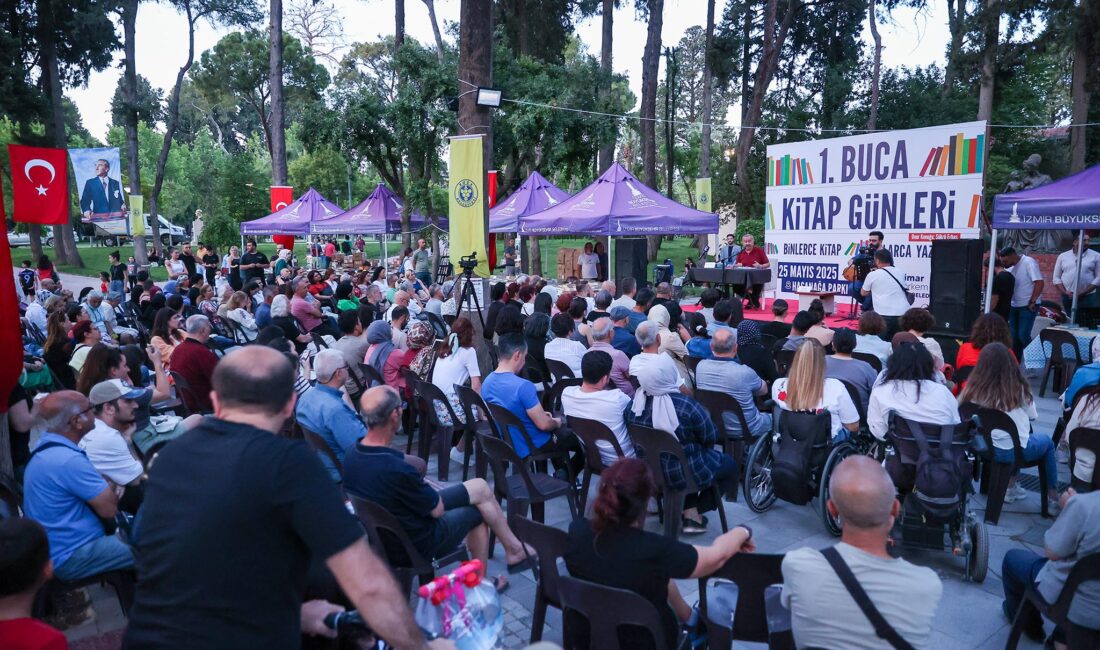 Buca 1. Kitap Günleri’nin beşinci gününde, edebiyat dünyasının usta ismi