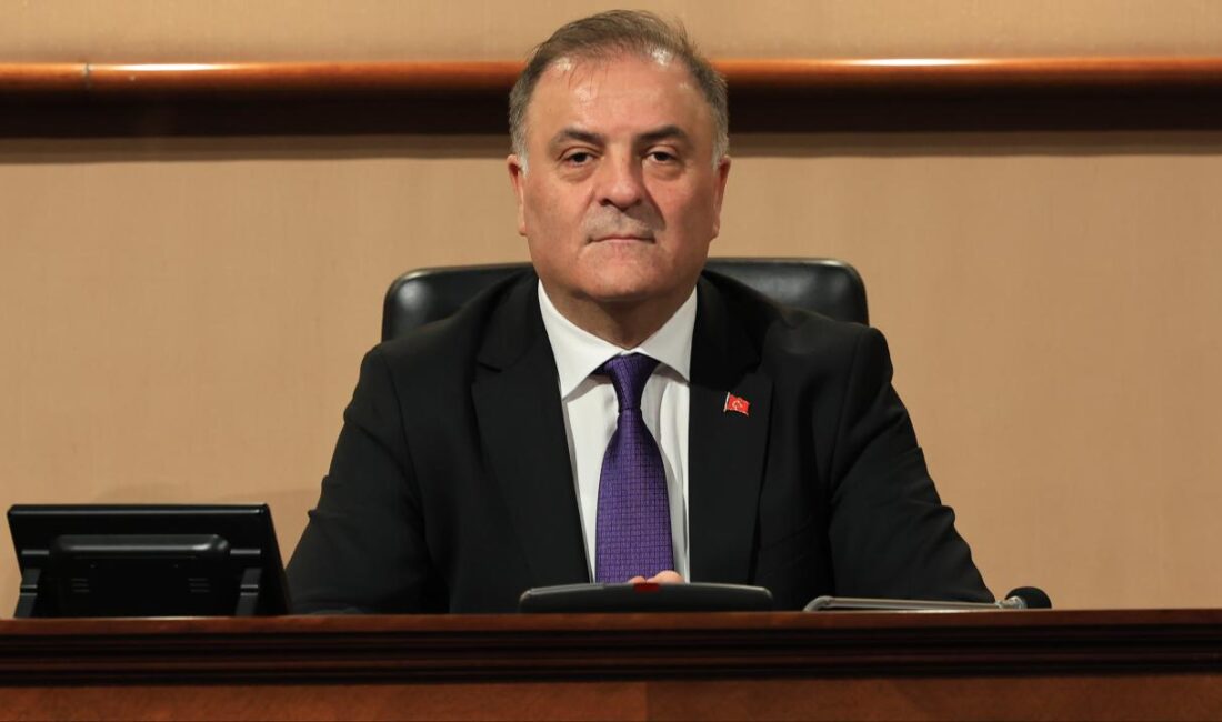 İstanbul Büyükşehir Belediyesi Başkanvekili Nuri Aslan hakkında, “görevi yaptırmamak için