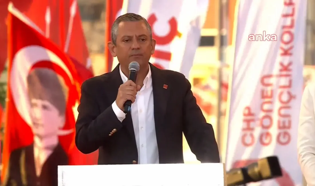 CHP lideri Özel’e bir soruşturma daha: Ankara Cumhuriyet Başsavcılığı da resen soruşturma başlattı Ankara Cumhuriyet Başsavcılığı, CHP Genel Başkanı Özel hakkında, partisinin mitinginde