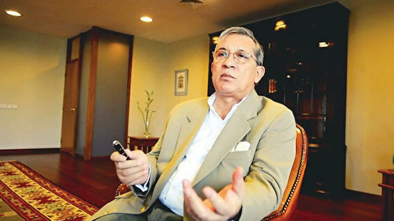 Merkez Bankası’nın eski başkanı Rüşdü Saracoğlu 77 yaşında hayatını kaybetti.