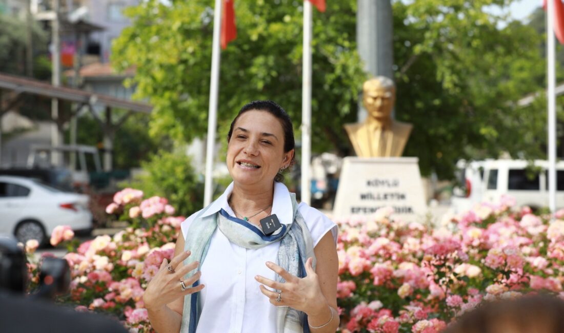 Başkan Sengel muhalefete sert çıktı: Bizi konuşmak değil çalışmak kurtarır Efes Selçuk Belediye Başkanı Filiz Ceritoğlu Sengel, Barutçu ve Zeytinköy’de