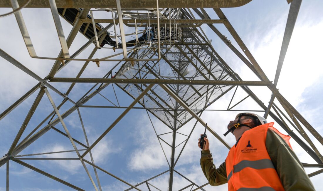 İzmir Büyükşehir Belediyesi olası afetlerde GSM hatlarının kullanım dışı kalmasını