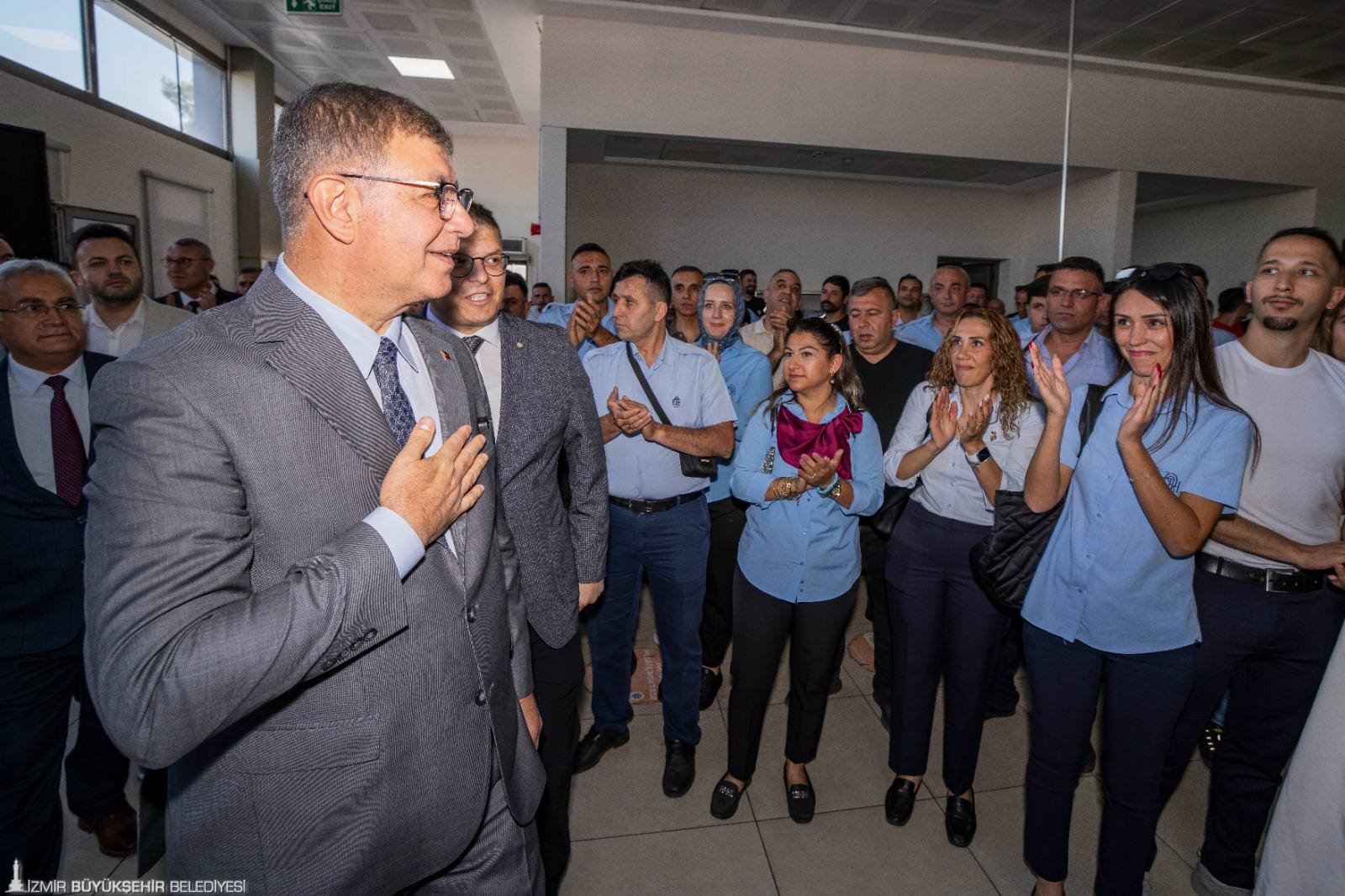 İzmir Büyükşehir Belediye Başkanı Dr. Cemil Tugay, Kurban Bayramı öncesinde