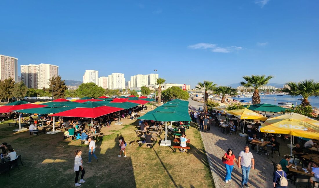 Karşıyaka Belediyesi, Kurban Bayramı süresince sosyal tesislerini açık tutarak vatandaşlara