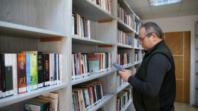 Karşıyaka Belediyesi, ilçe genelindeki kütüphane hizmetlerinde bir kolaylık sağladı. Güncellenen