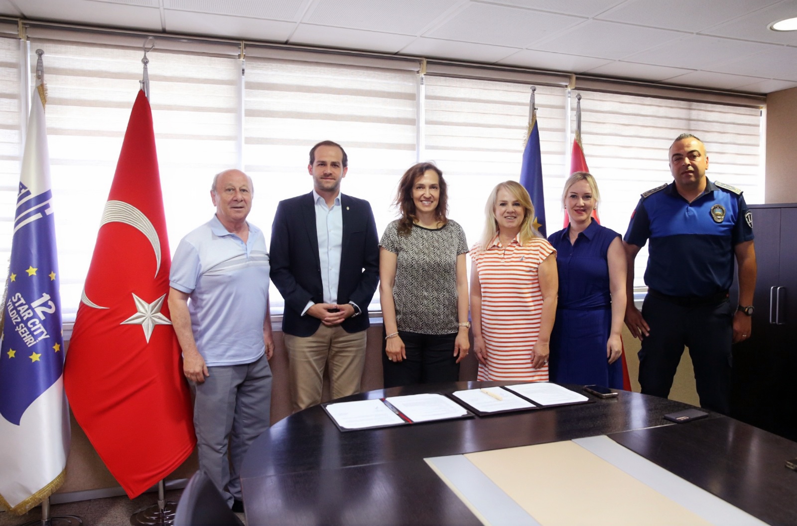 Karşıyaka Belediyesi, Mimarlar ve Gıda Mühendisleri Odası ile imzaladığı protokollerle