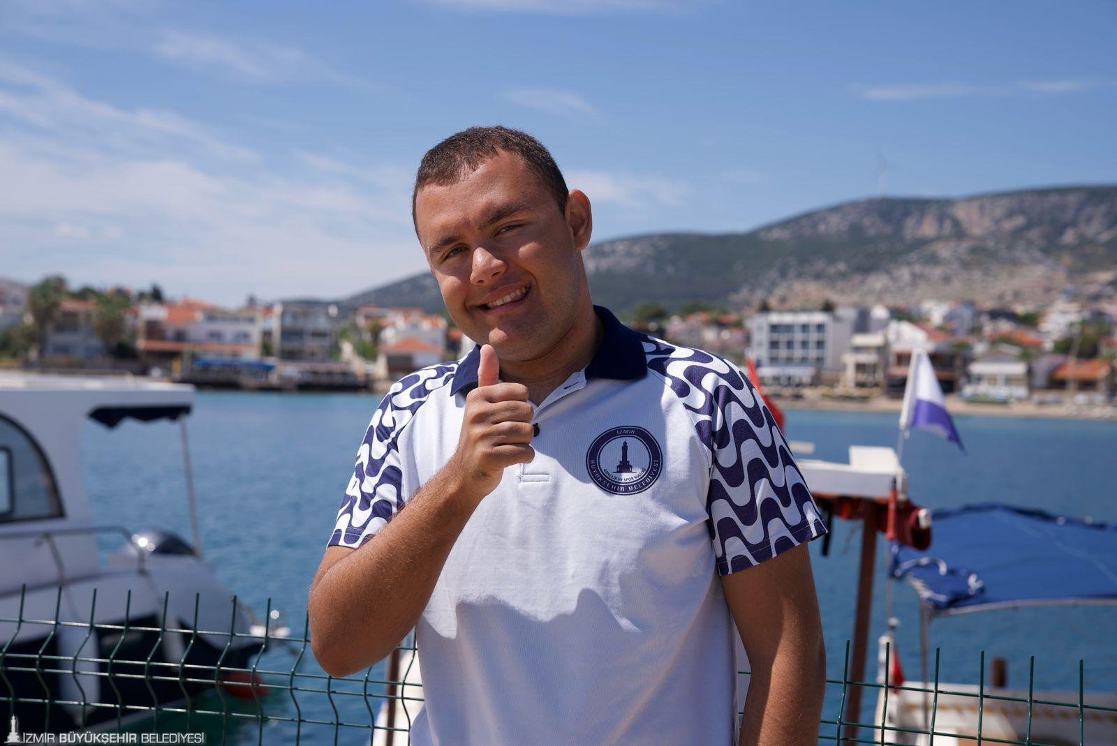 İzmir Büyükşehir Belediyesi Spor Kulübü’nün otizmli ultra maraton yüzücüsü Tuna