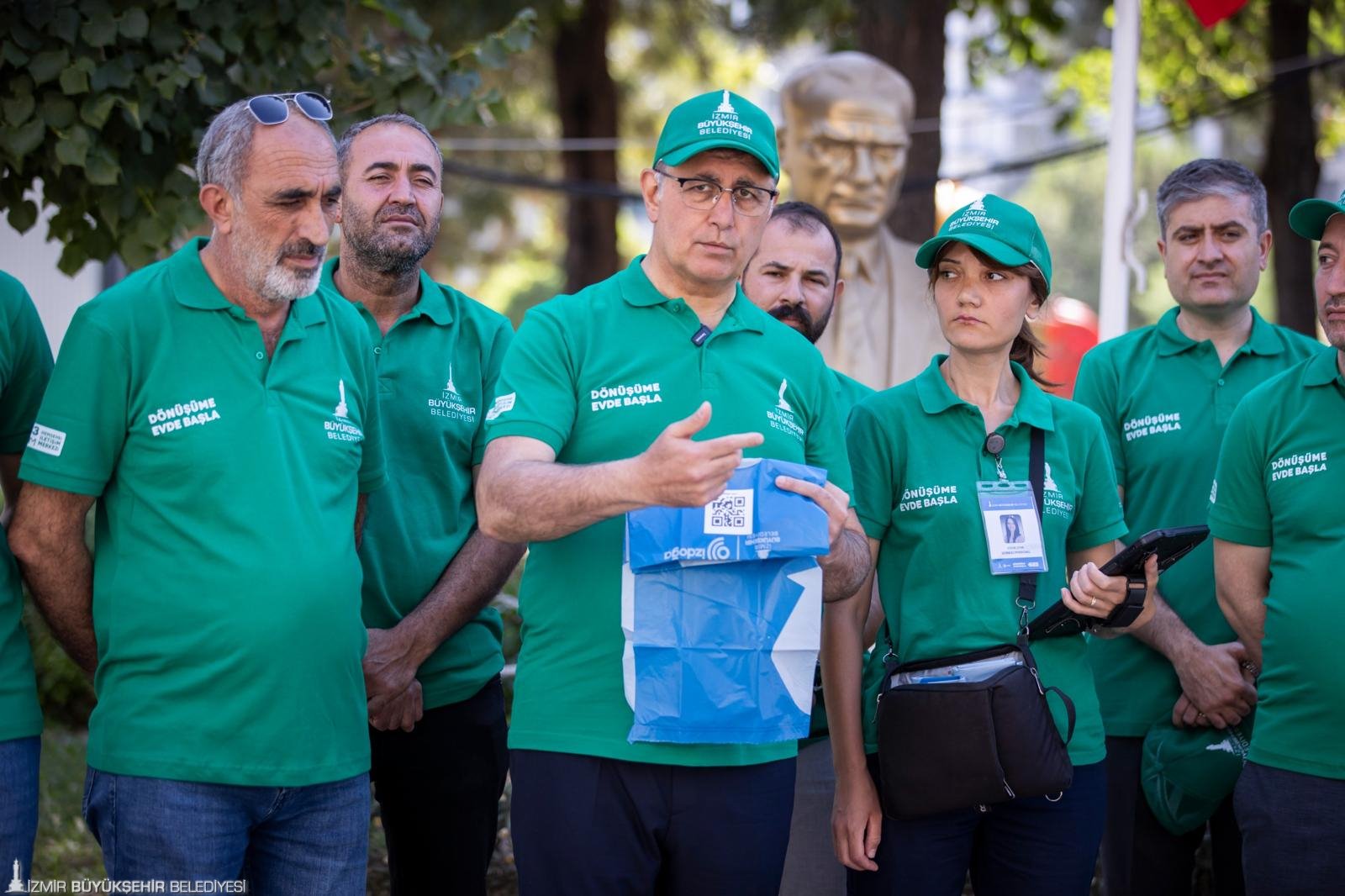 İzmir Büyükşehir Belediye Başkanı Dr. Cemil Tugay, İzmir Büyükşehir Belediyesi’nin