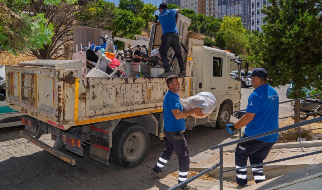 İzmir Büyükşehir Belediyesi, Buca Onat Tüneli inşaatı sırasında evi zarar