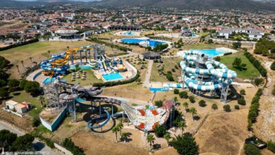 İzmir Büyükşehir, su kaybını gerekçe göstererek Çeşme Oasis Aquapark’ı 2025