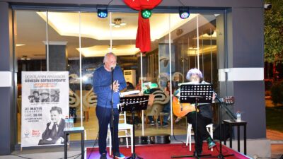 Nazım Hikmet, ölüm yıldönümünde Çiğli Belediyesi’nin düzenlediği “Müzikli Şiir Dinletisi”