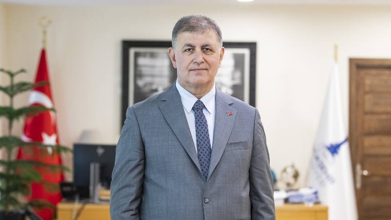 İzmir Büyükşehir Belediye Başkanı Dr. Cemil Tugay, seçimden önce sendika