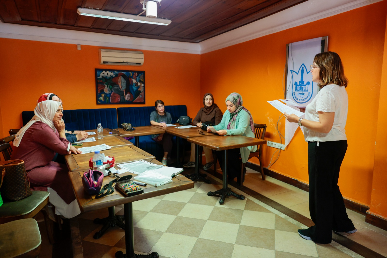 Konak Belediyesi ve AÇEV işbirliğinde, Mutlu Çocuklar Oyun Evleri’nde hayata