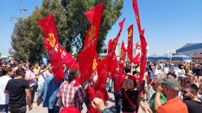 İzmir'de 23 bin belediye işçisinin grevi 4. gününde devam ederken,