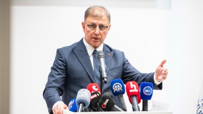 İzmir Büyükşehir Belediye Başkanı Cemil Tugay, belediyedeki grev ve sonrasında