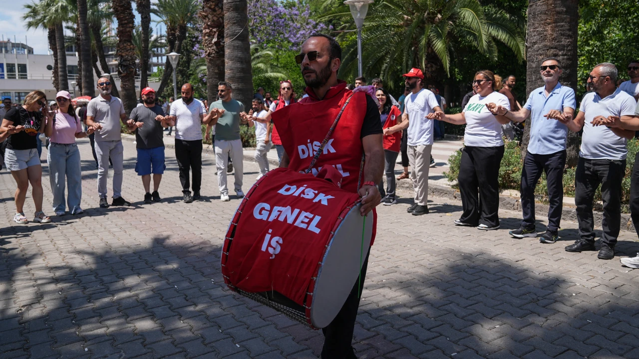 DİSK Genel-İş ve İzmir Büyükşehir Belediyesi arasında varılan anlaşmayla grevdeki