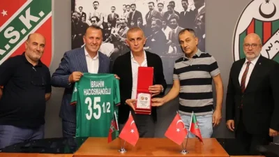 Karşıyaka Spor Kulübü'nde genel kurul 26 Haziran Perşembe günü yapılacak.