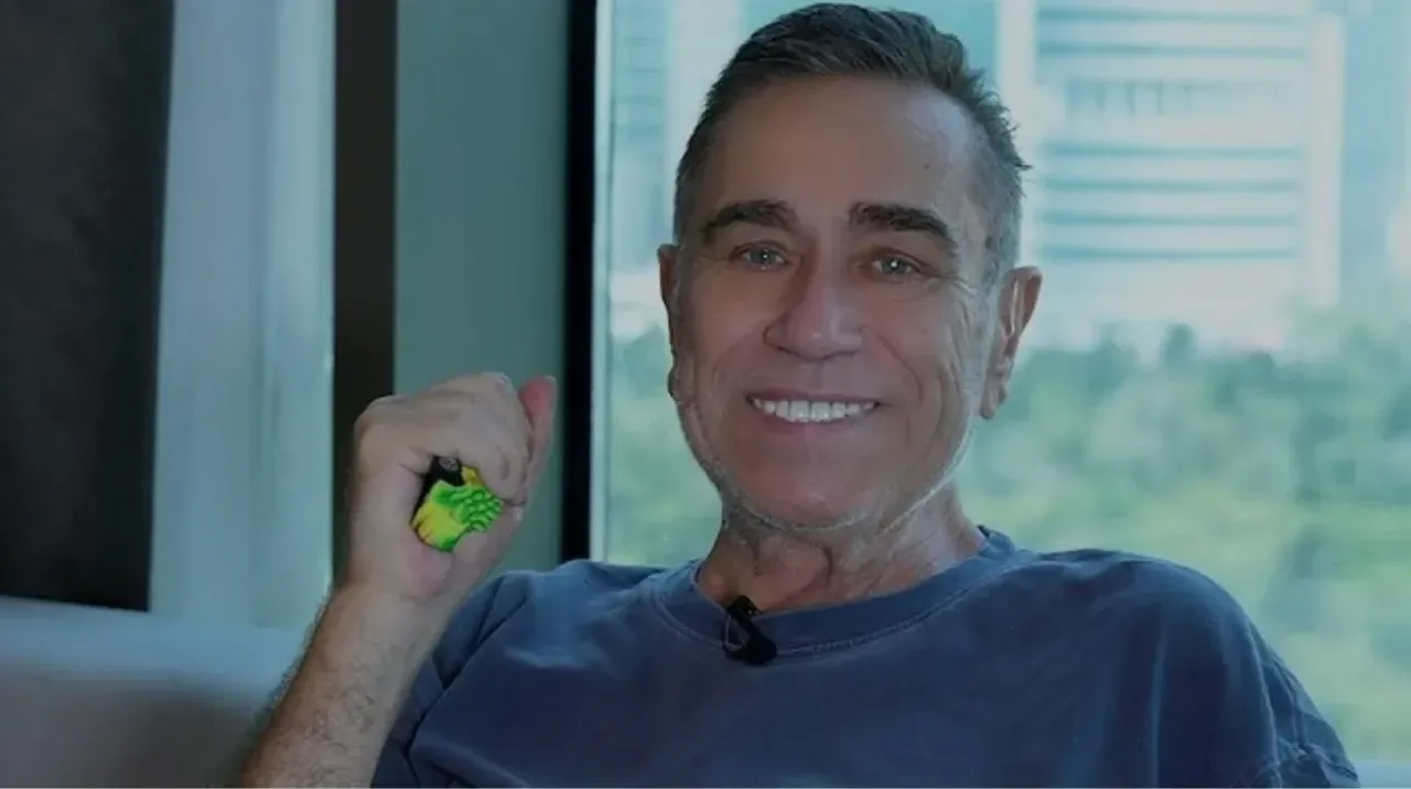 Ünlü spiker Sabri Ugan, yaklaşık 3 aydır kanser tedavisi gördüğünü