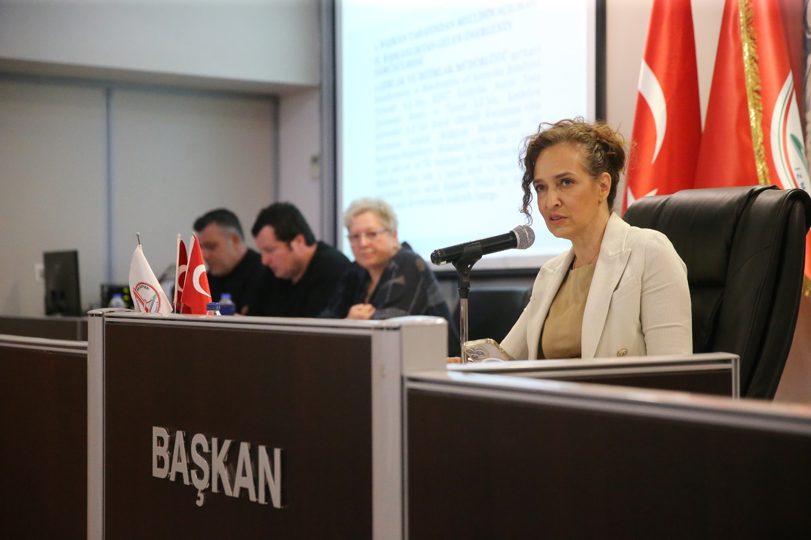 Karşıyaka Belediye Meclisi, belediye şirketlerinin SGK borçları karşılığında Ziya Gökalp