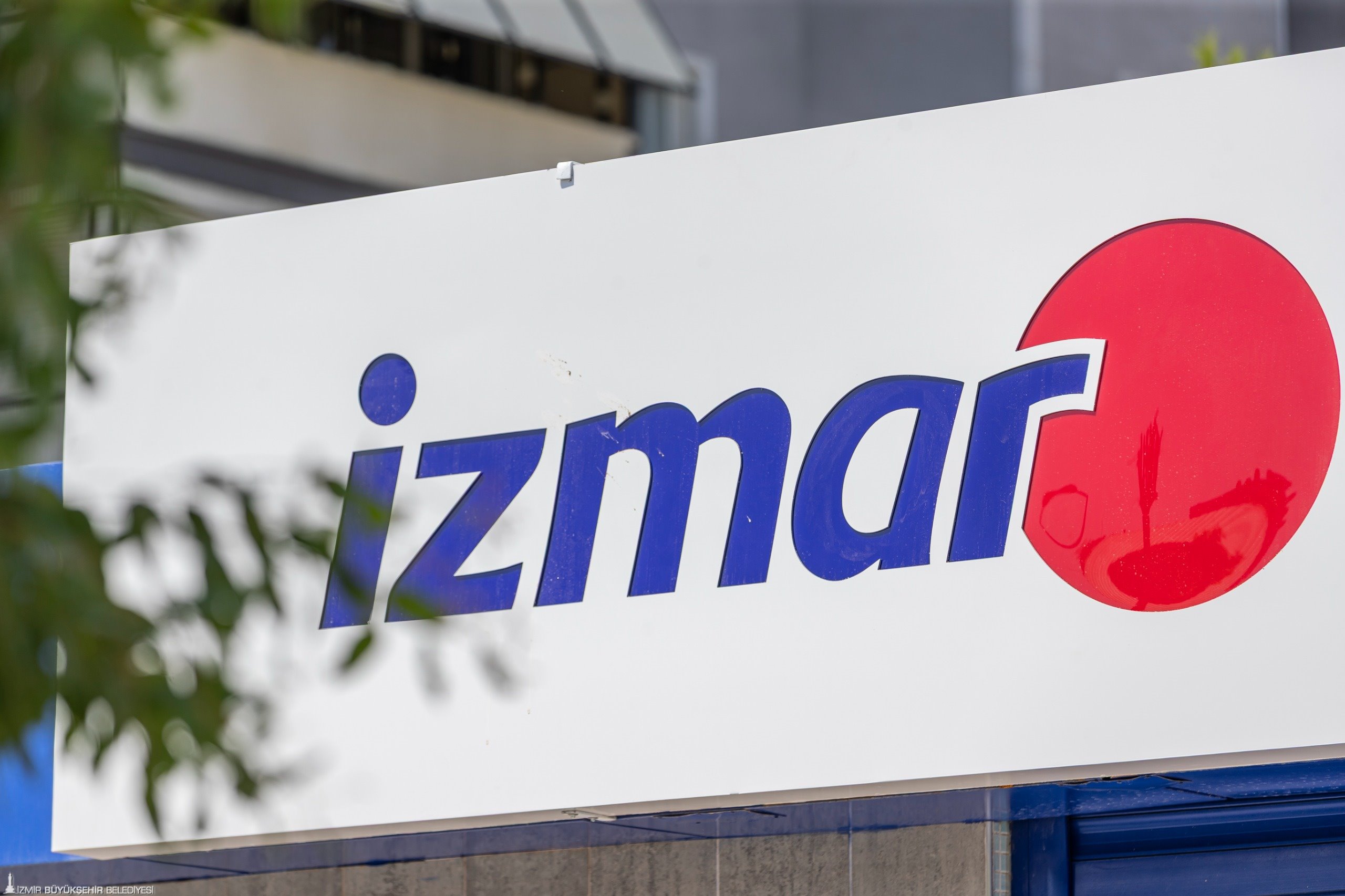 İzmir Büyükşehir Belediyesi’nin tanzim satış mağazaları modeli İZMAR, Türkiye’ye örnek