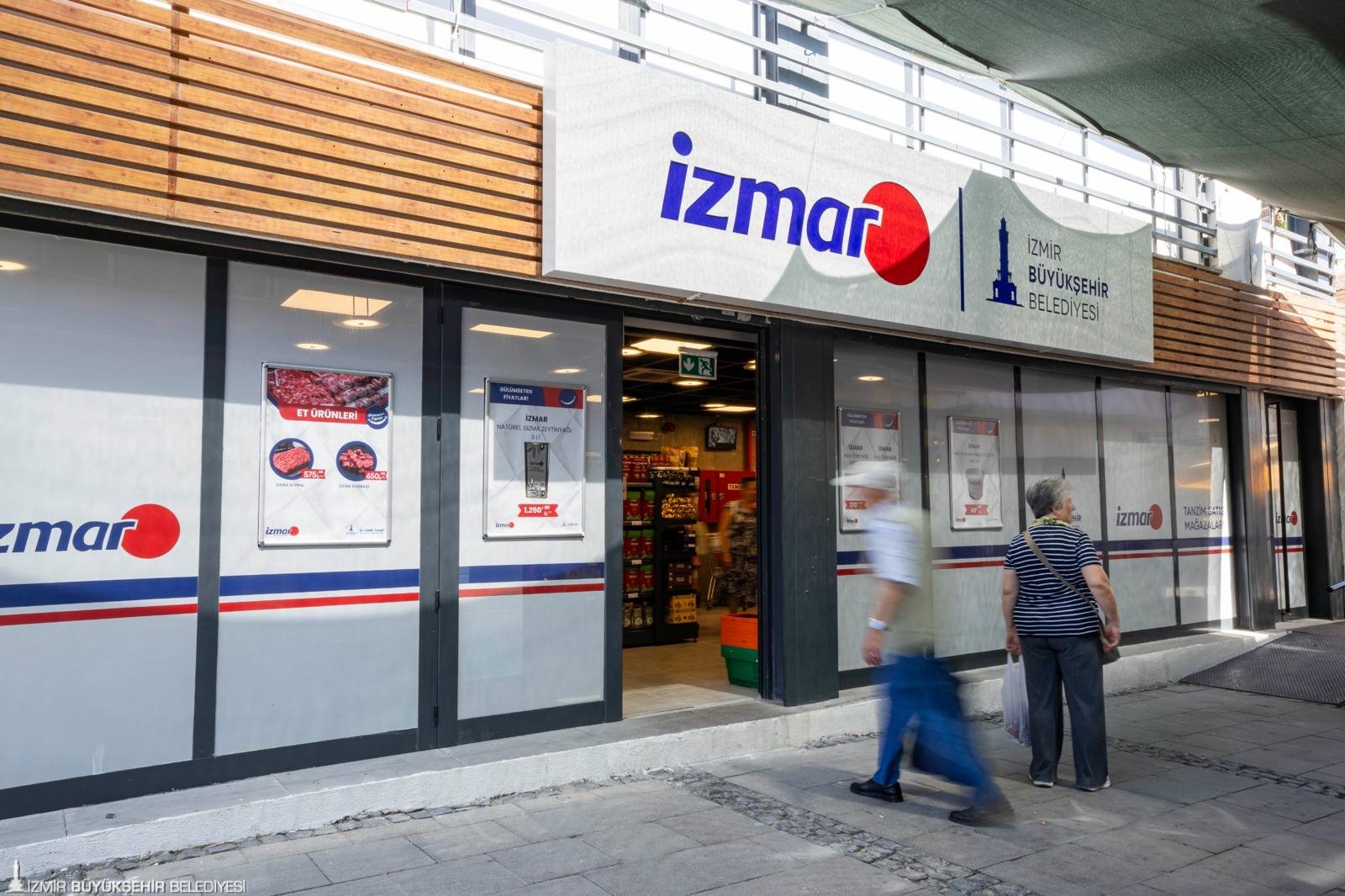 İzmir Büyükşehir Belediyesi’nin tanzim satış mağazaları İZMAR,  dokuzuncu şubesini