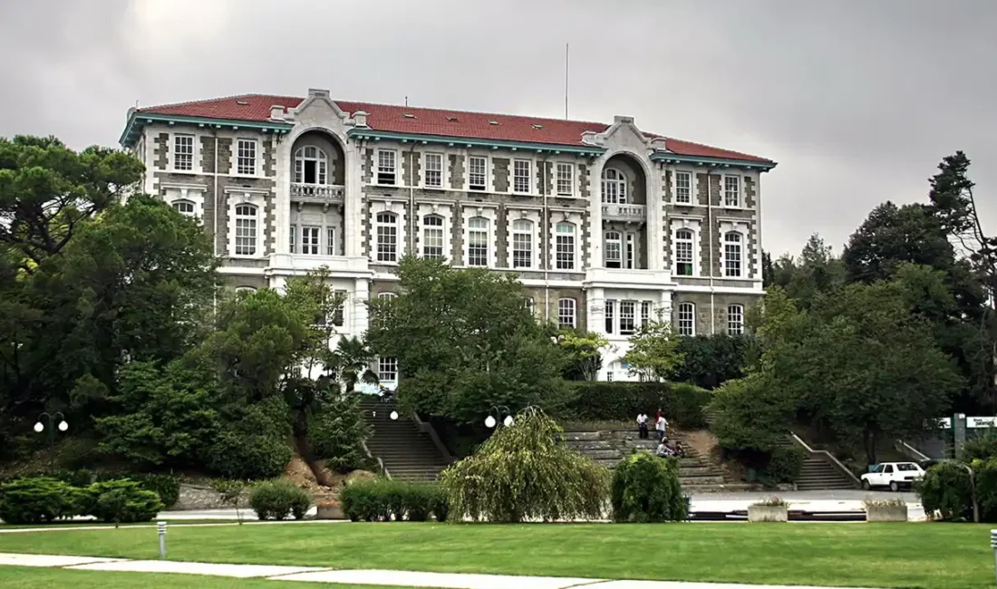 Boğaziçi Üniversitesi’nde Fen Edebiyat Fakültesi ve Yönetim Bilimleri Fakültesi kapatıldı,