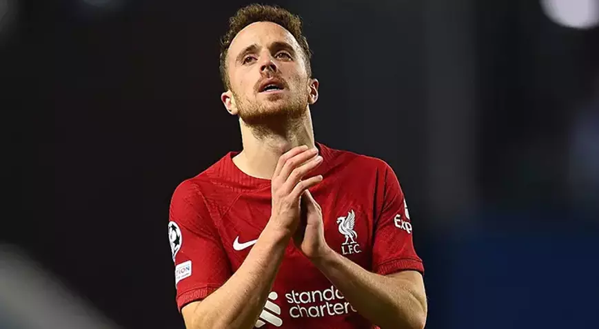 Liverpool'un yıldızı Diogo Jota, trafik kazasında çıkan yangın nedeniyle hayatını