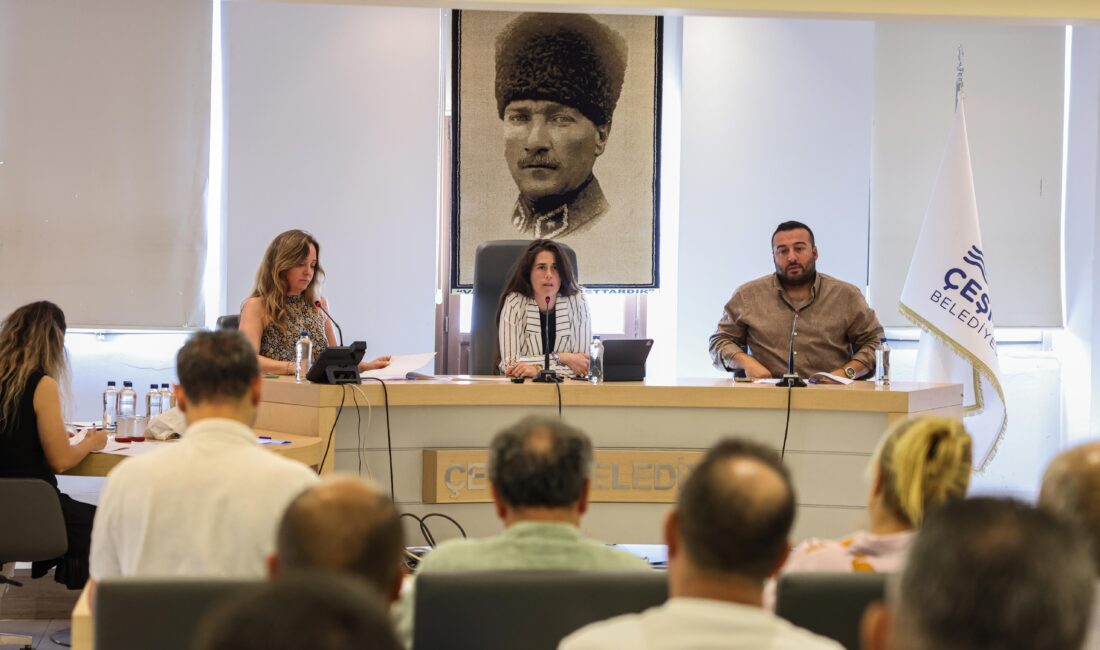 Başkan Denizli’den ‘yangına dirençli Çeşme’ açıklaması: Eylem planı oluşturacağız Başkan Denizli, yangının söndürülmesinde destek olan tüm kurum ve kuruluşlar,