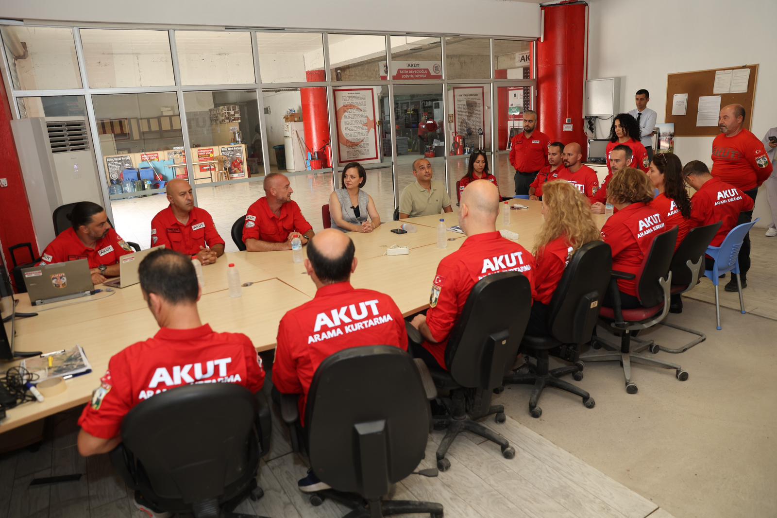 Karabağlar Belediye Başkanı Helil Kınay, Eskişehir’deki orman yangınında hayatını kaybeden