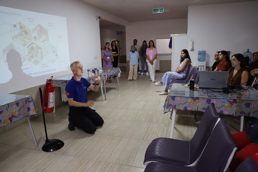 Menderes Belediyesi, İzmir Büyükşehir Belediyesi Afet İşleri Daire Başkanlığı Afete