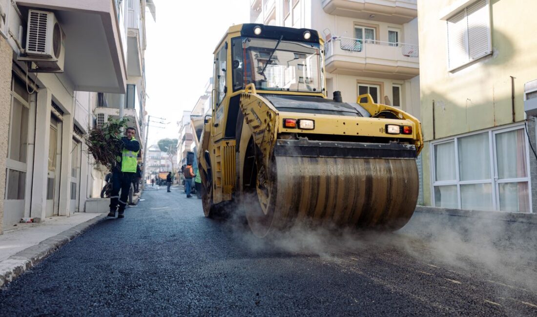 Balçova’da altyapı seferberliği: Asfalt çalışmaları hız kesmeden devam ediyor Balçova Belediyesi, son 6 ayda ilçede altyapı, asfalt ve temizlik