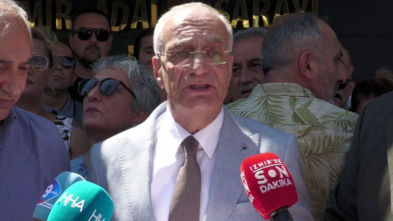 Zafer Partisi İzmir İl Başkanı Naşit Birgüvi, il yöneticilerine yönelik