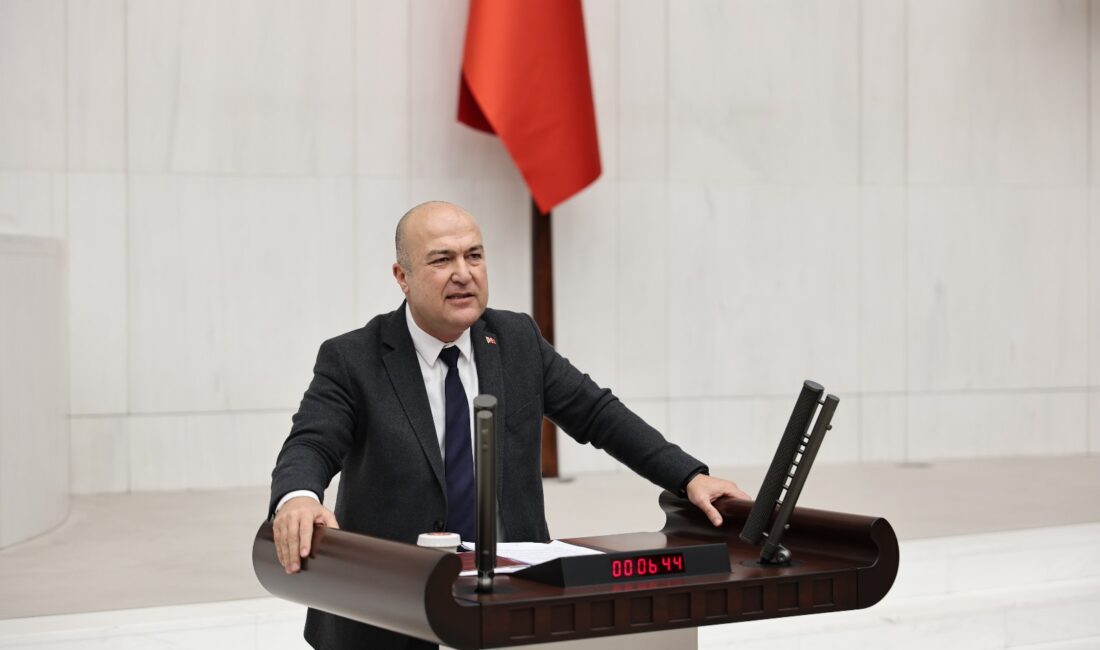 CHP Genel Başkan Yardımcısı Murat Bakan, Taliban’ın, Afganistan’daki işsizliği azaltmak