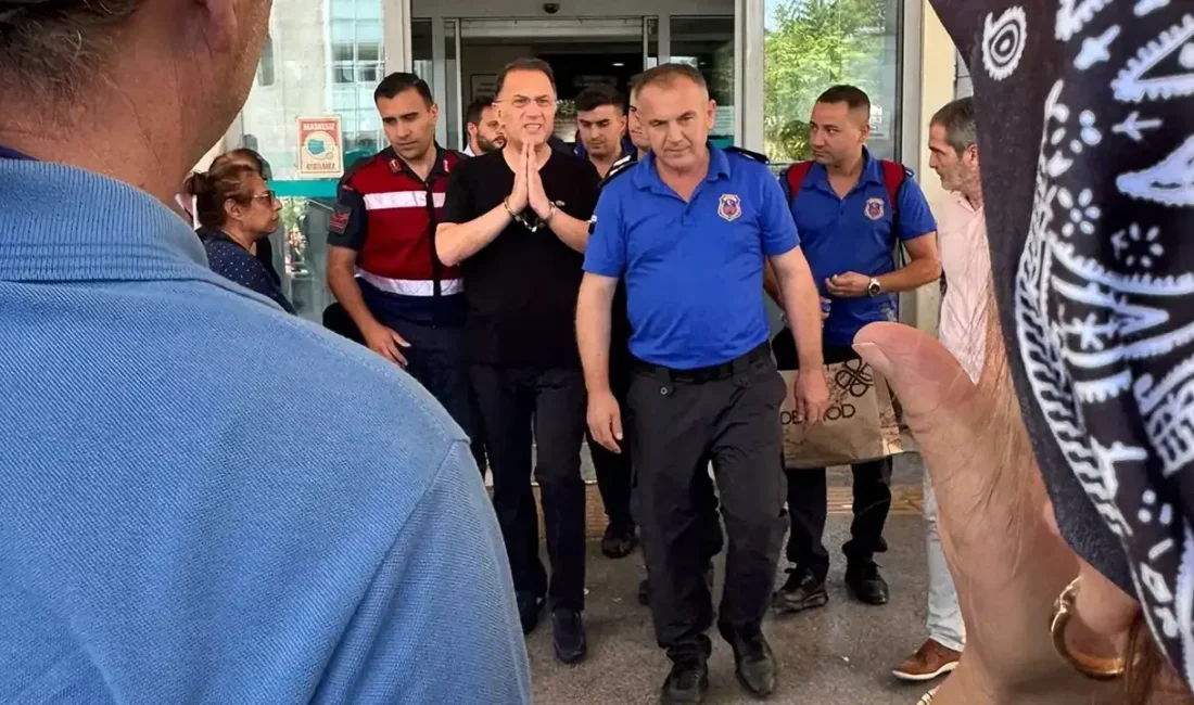 İBB soruşturması kapsamında tutuklanan Beylikdüzü Belediye Başkanı Mehmet Murat Çalık,