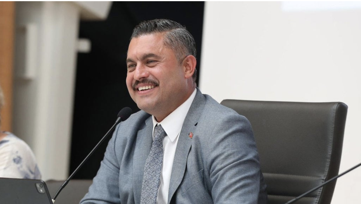 Şile Belediyesi'ne sabahın erken saatlerinde operasyon düzenlendi. Operasyonda Şile Belediye
