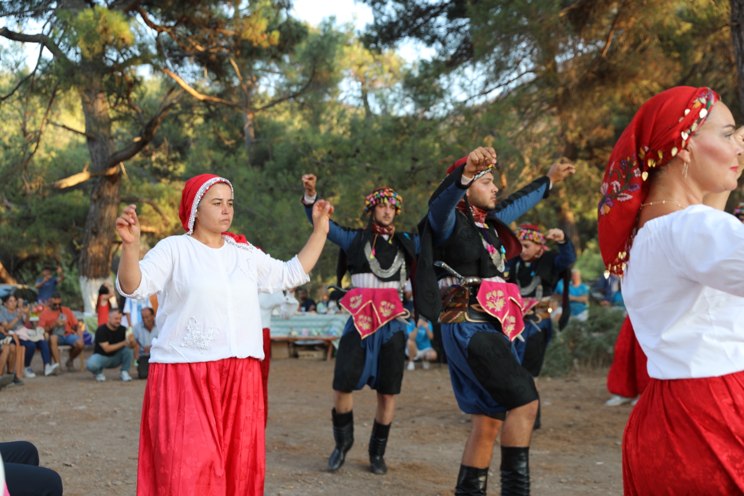 Seferihisar Belediyesi ve Kültürel ve Ekolojik Hayatı Koruma Derneği iş