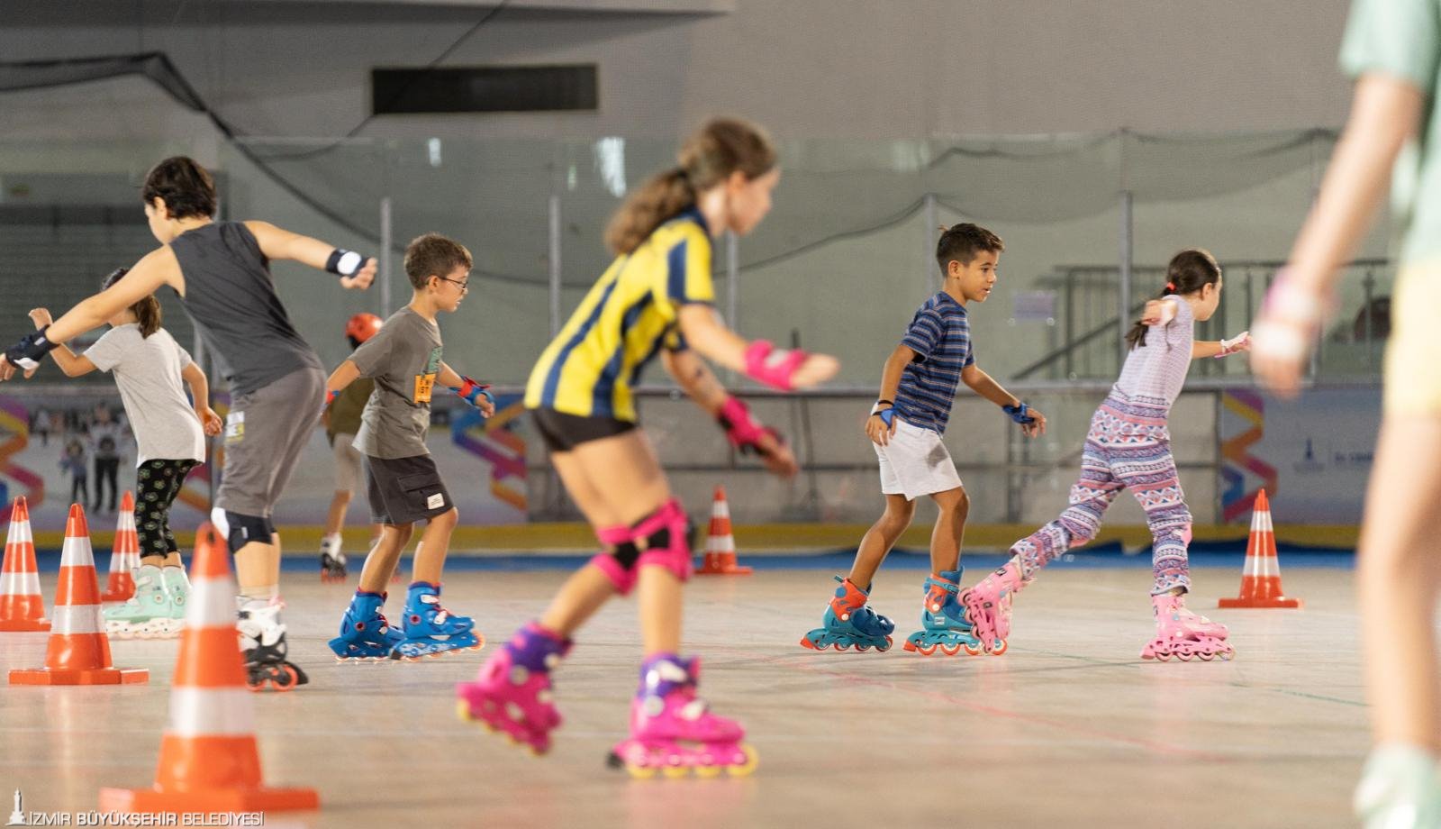 Yazın farklı spor branşlarında da hizmet sunulabilmesi amacıyla Bornova'daki Âşık