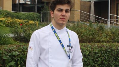 Genç şef Onur Kılıç sektörün içinden çarpıcı bir yazı kaleme