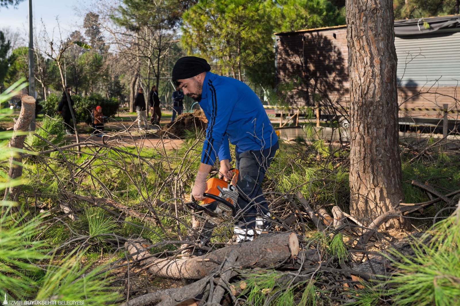 İzmir Büyükşehir Belediyesi, personel alımlarında yeni bir sistem başlatıyor. Meslek