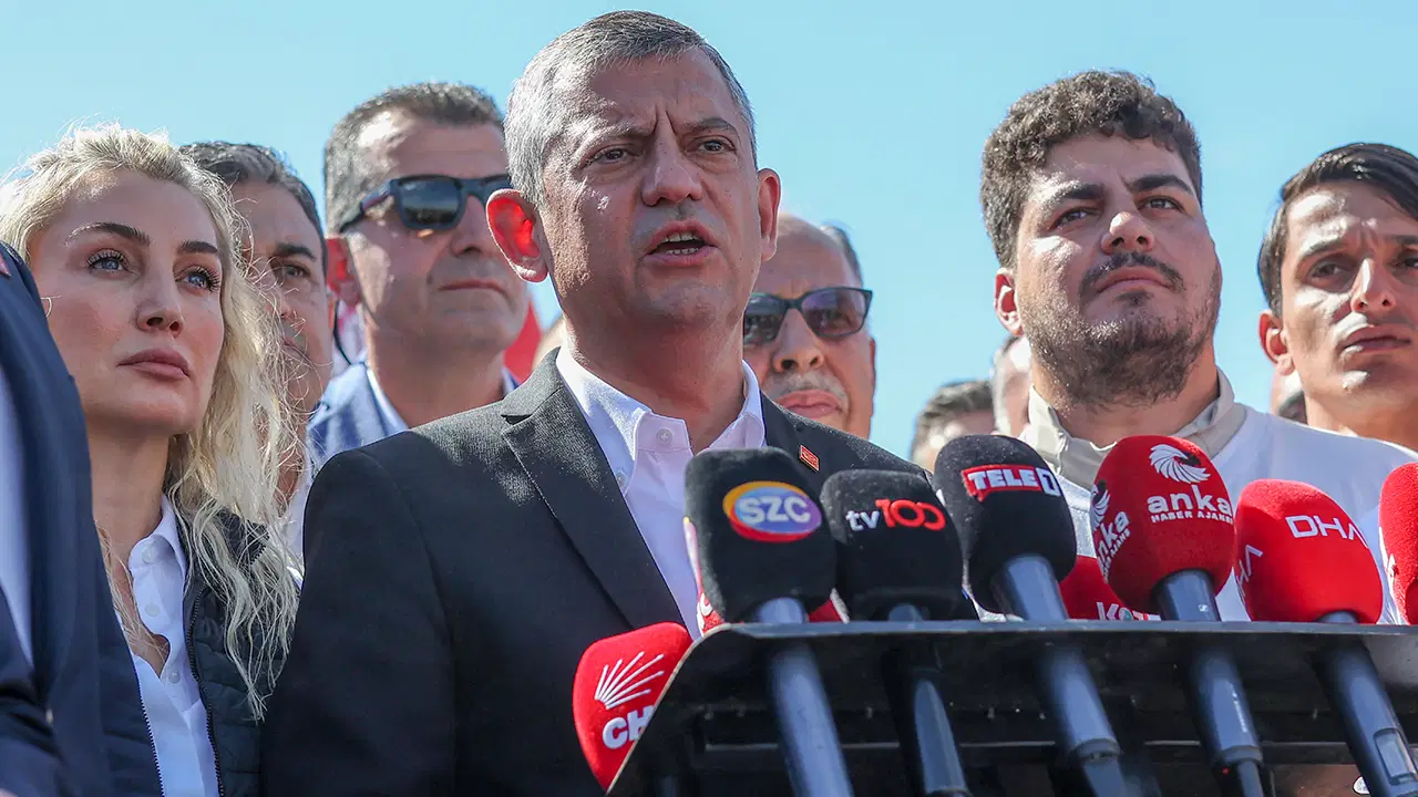 Tutuklu Adana Büyükşehir Belediye Başkanı Zeydan Karalar ve diğer CHP’li