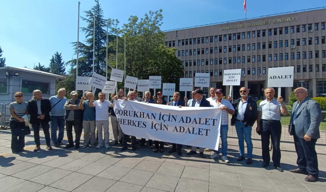 Büyükışık’ın oğlunun şüpheli ölümü: Jandarma astsubaylar hakkında beraat kararı verildi Emekli Tümgenerel Ethem Büyükışık’ın oğlu Dorukhan Büyükışık'ın ''şüpheli'' ölümüne ilişkin