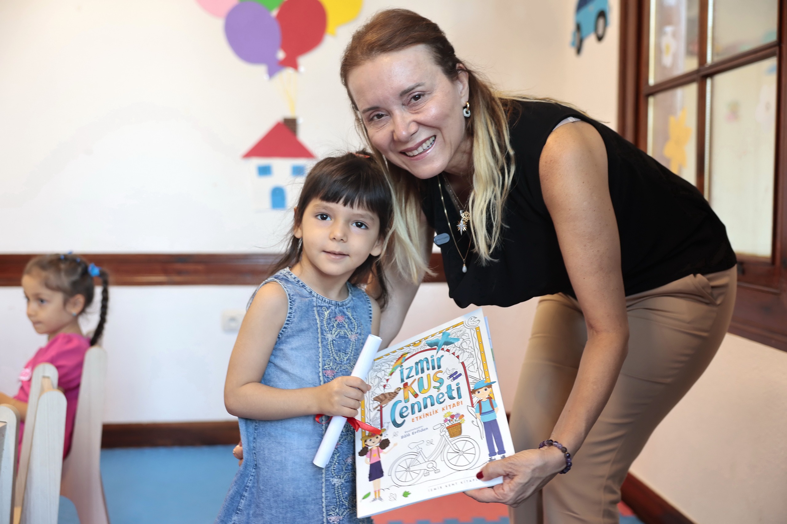 Konak Belediye Başkanı Nilüfer Çınarlı Mutlu, yeni dönemde ilk ders