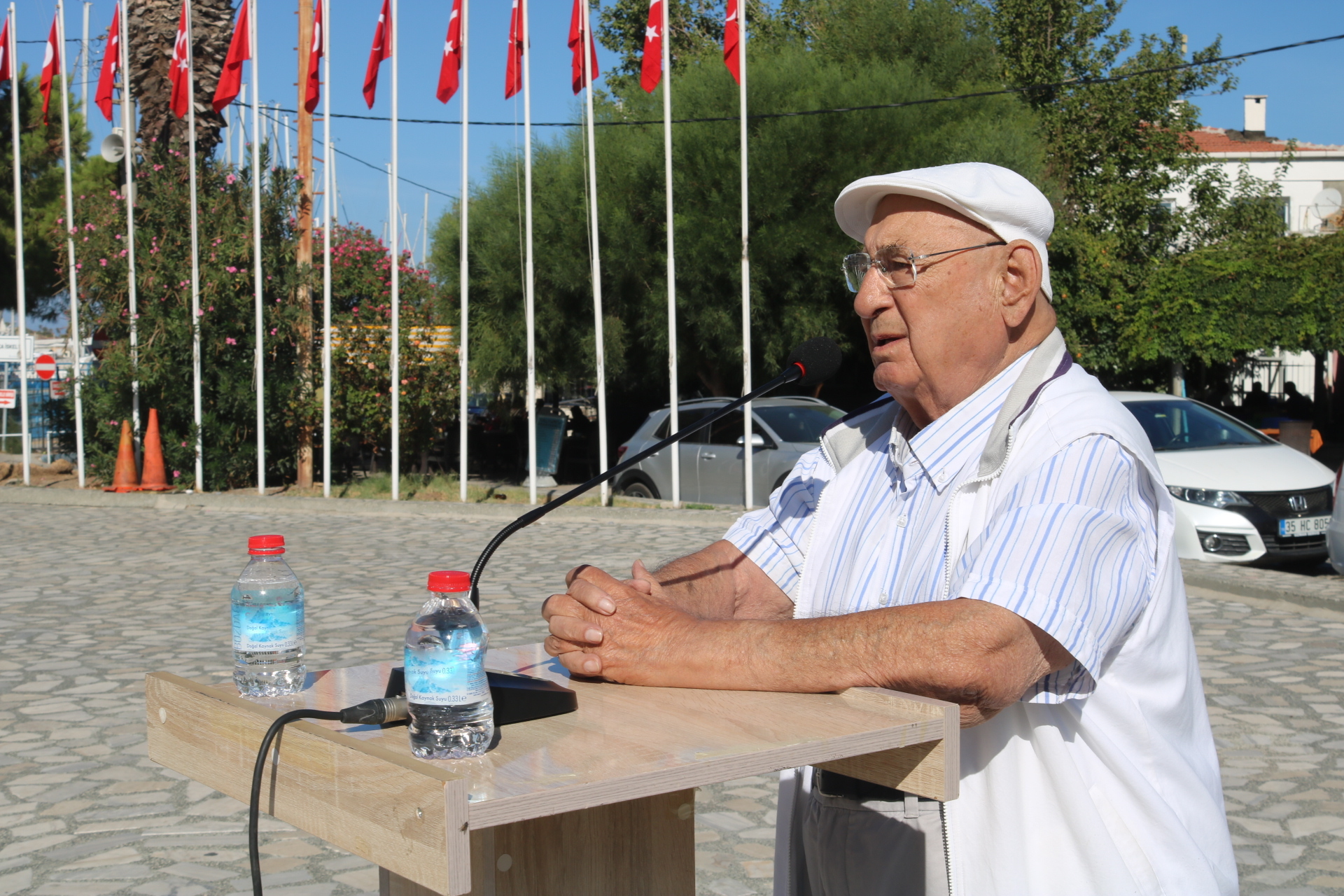 CHP’nin duayen isimlerinden Kemal Anadol, İzmir’in kurtuluşu ve partisinin kuruluş